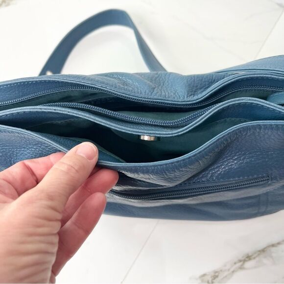 Stone & Co Pebbled Leather Teal Blue Hobo Shoulder Bag - Picture 9 of 15